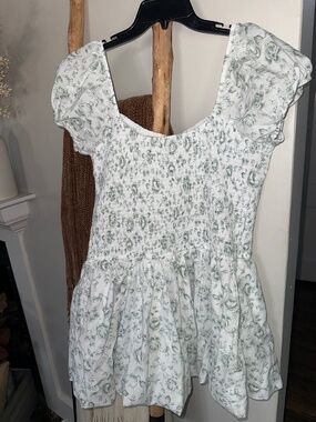 Hollister Womens XL Off the Shoulder White/Green Floral Dress